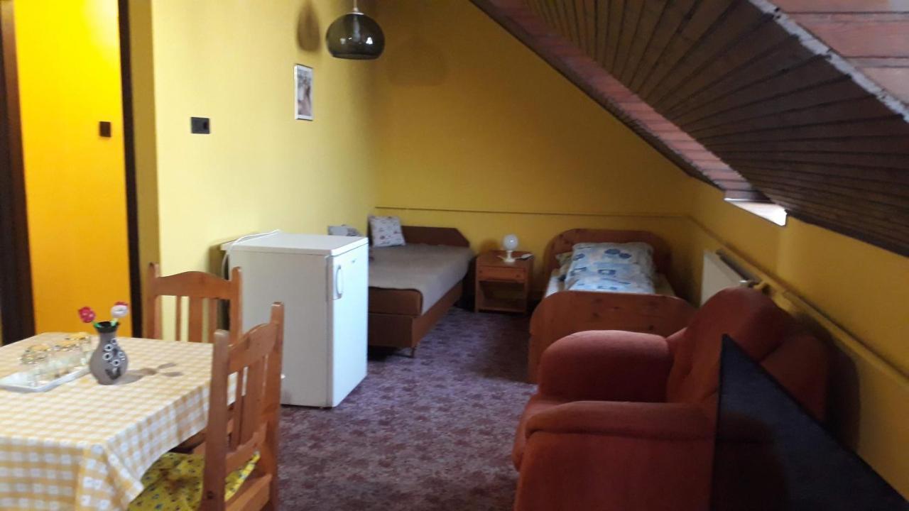 Centrum Apartman Hotel Hajduszoboszlo Luaran gambar